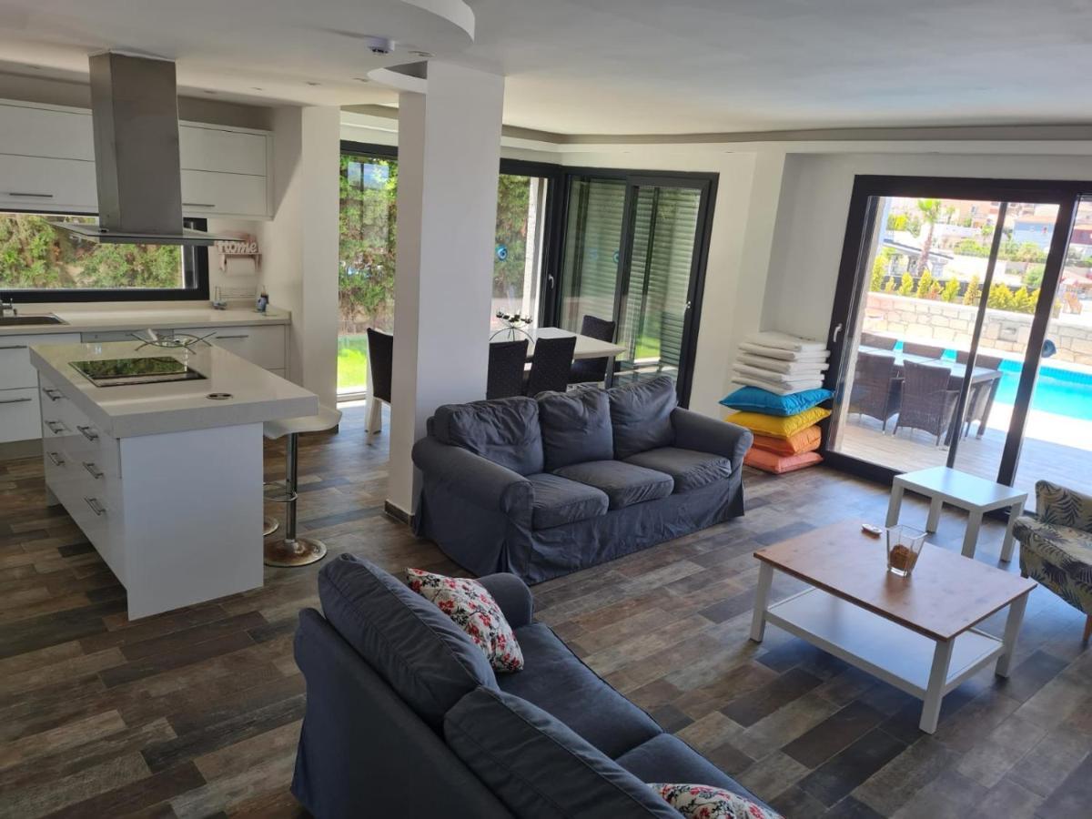 De-Lale Villa Кешме Экстерьер фото